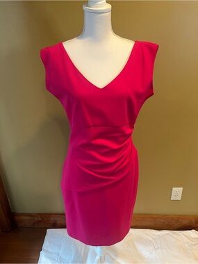 Diane Von Furstenberg Fuchsia V-Neck Cap Sleeve Midi Dress